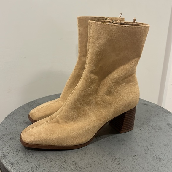 Faux Suede Booties. 2.5 inch heel. Worn once. H&M with gold hardwaree - Picture 3 of 3